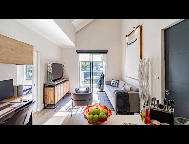 1 BEDROOM APARTMENT FOR SALE IN SANDRINGHAM